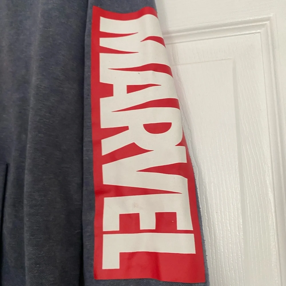 Marvel Spider-Man Graphic Hoodie, Medium - Picture 3 of 6